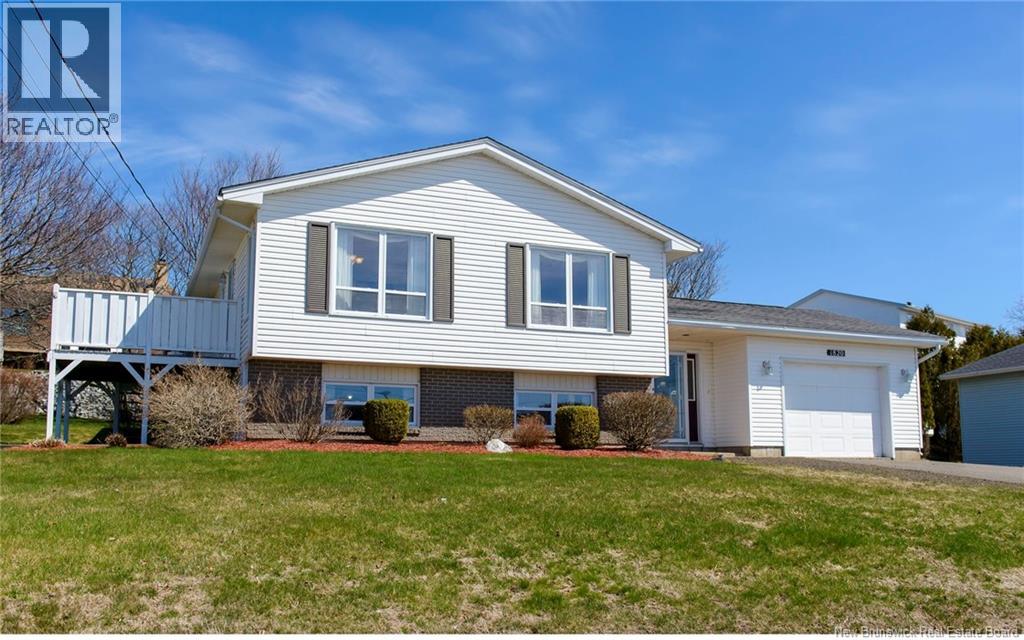 1820 Manawagonish Road - 1