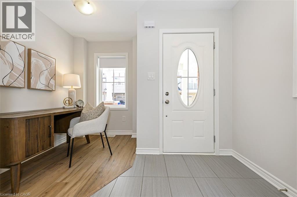 22 SPRING CREEK Drive Unit# 43, Waterdown, Ontario, L0R2H8 — Photo 15