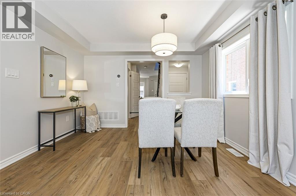 22 SPRING CREEK Drive Unit# 43, Waterdown, Ontario, L0R2H8 — Photo 35