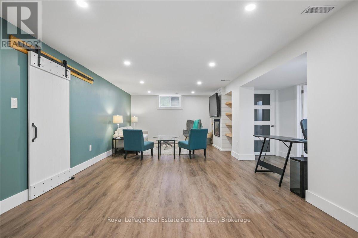 1463 AUGUSTINE DRIVE - 14