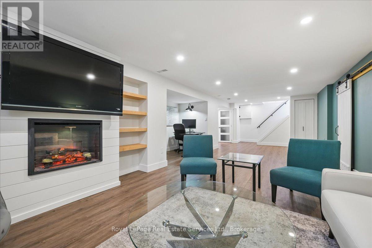 1463 AUGUSTINE DRIVE - 16