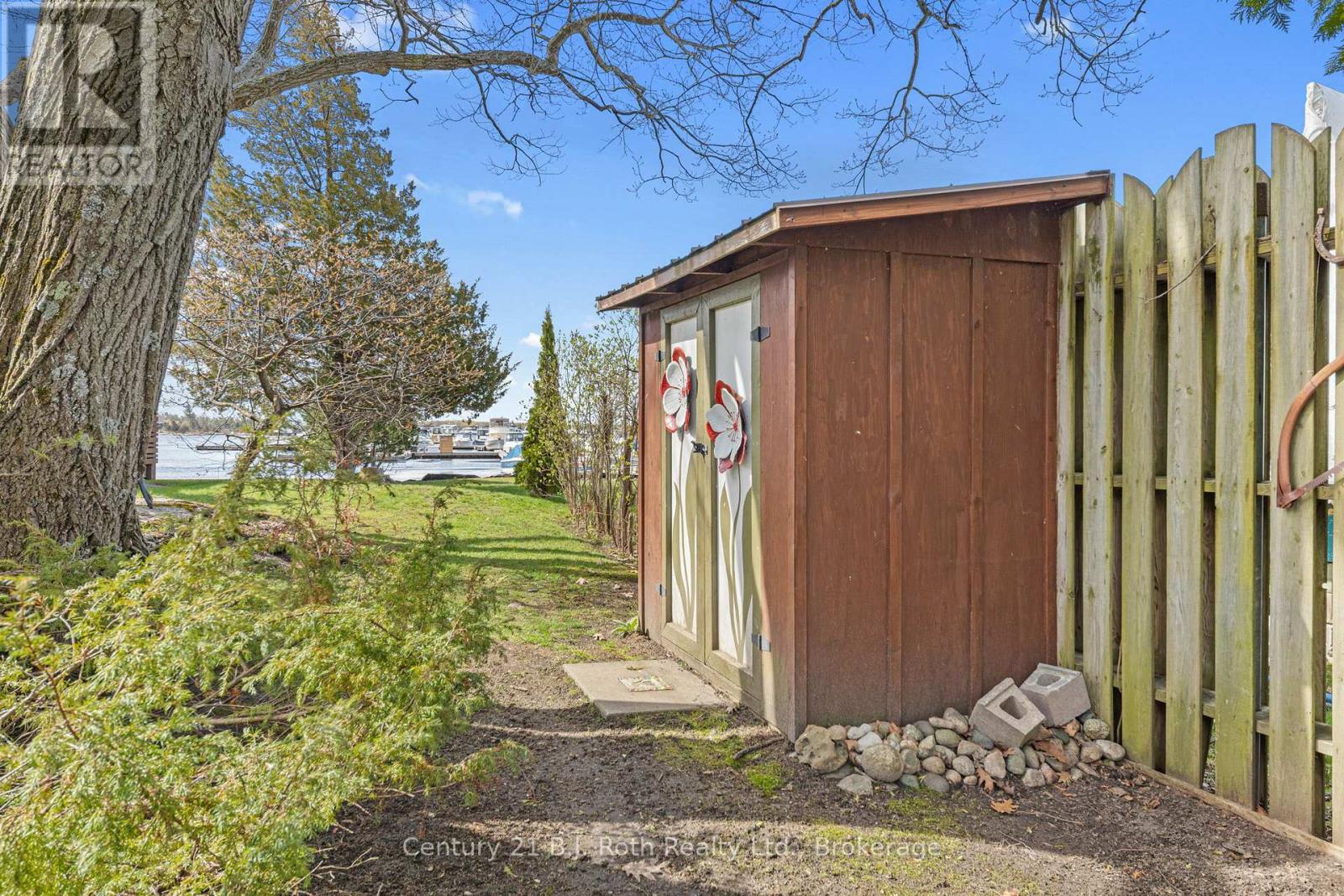 41 BRANDY'S ISLAND ROAD - 41