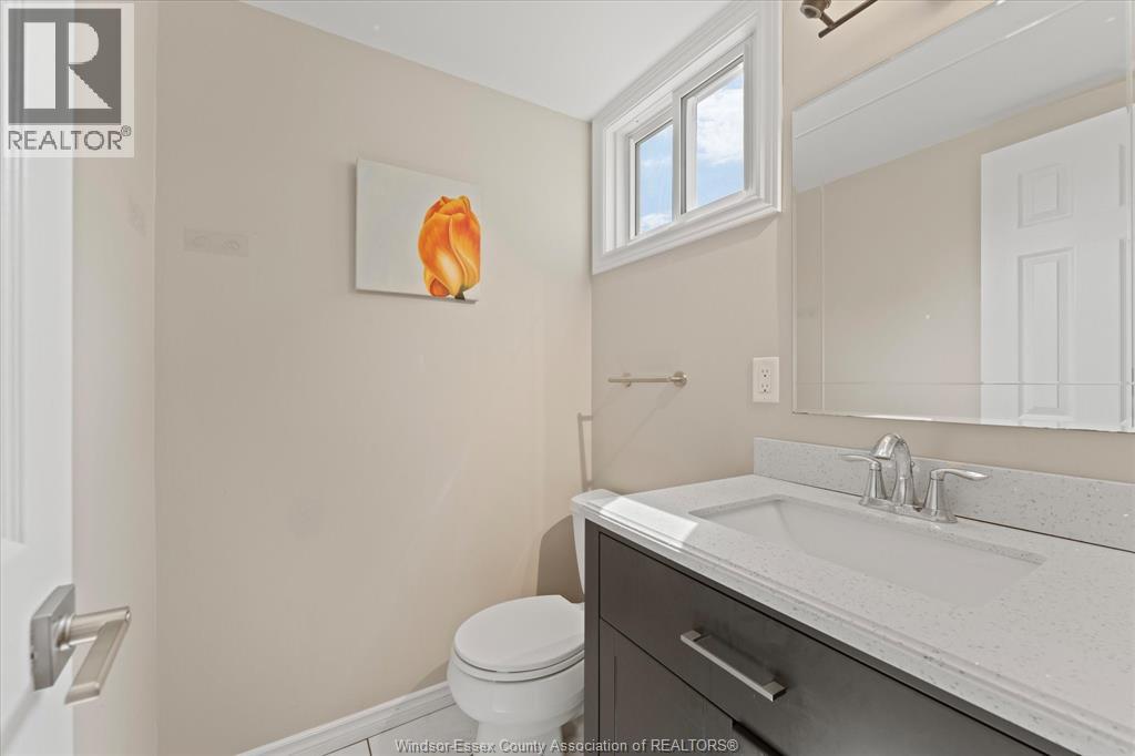 8020 MOLNAR, Windsor, Ontario, N8R2A5 — Photo 12