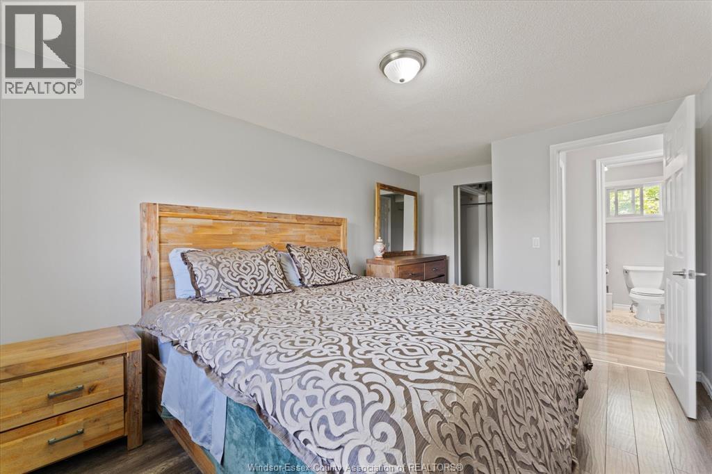 8020 MOLNAR, Windsor, Ontario, N8R2A5 — Photo 47