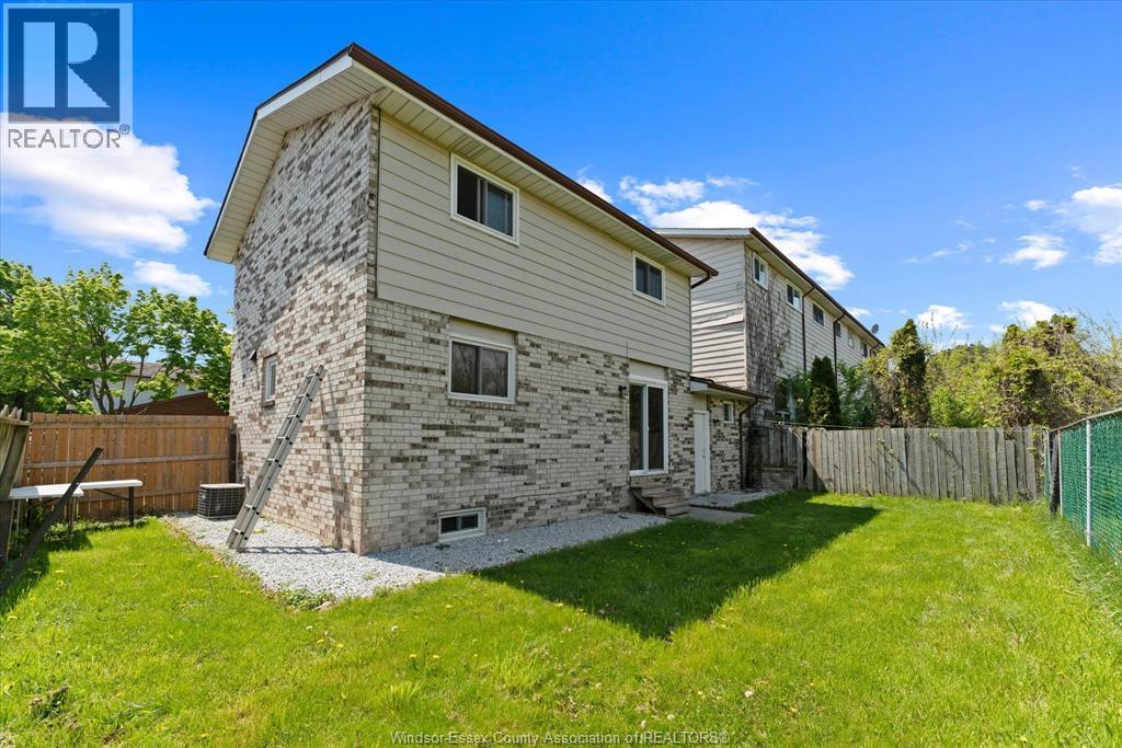 8020 MOLNAR, Windsor, Ontario, N8R2A5 — Photo 25