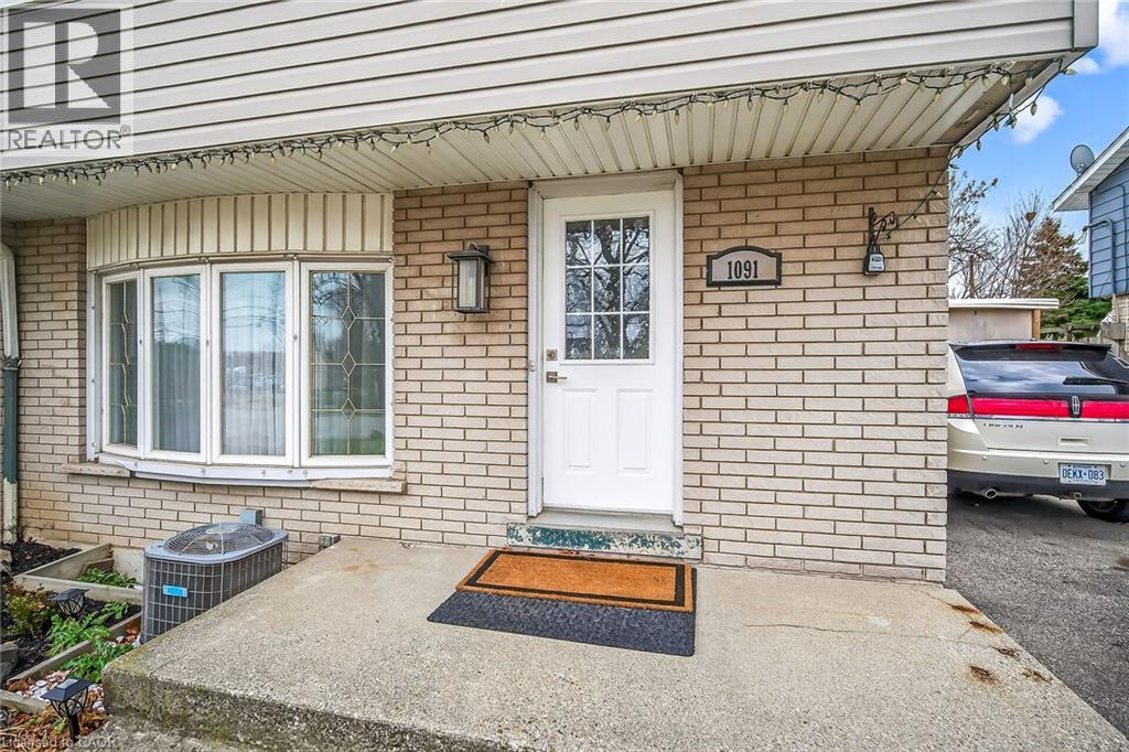 1091 UPPER WELLINGTON Street - 6