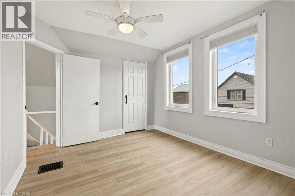 1236 E CANNON Street E, Hamilton, Ontario, L8H1V1 — Photo 10