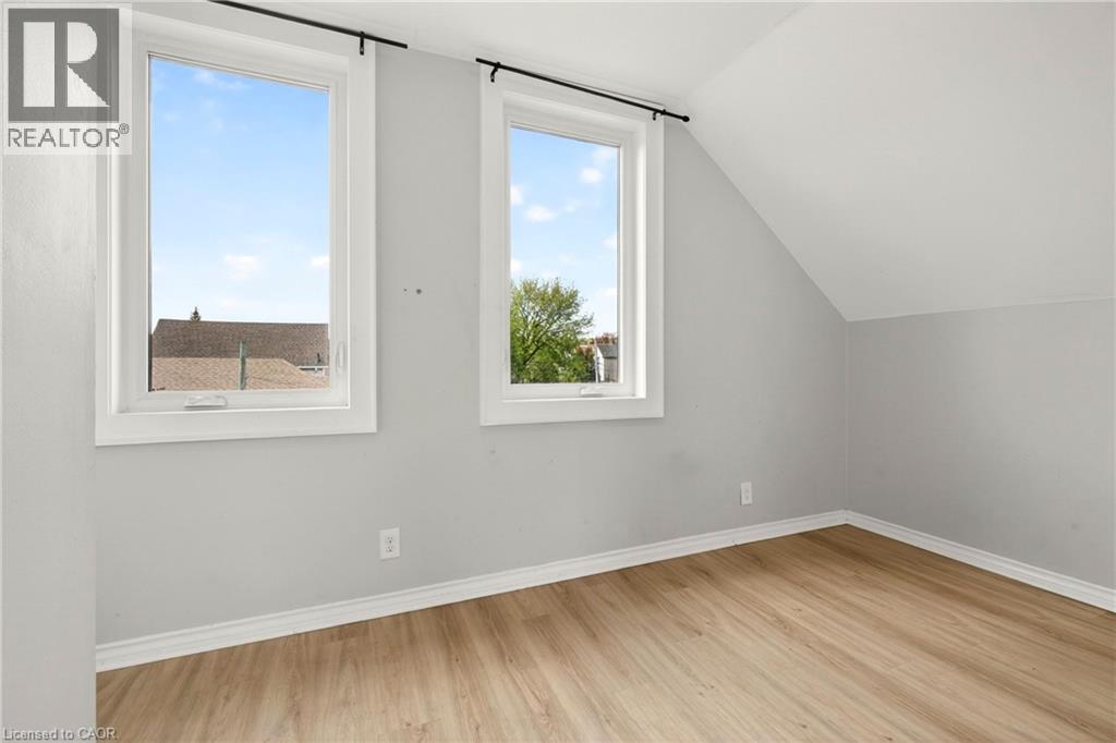 1236 E CANNON Street E, Hamilton, Ontario, L8H1V1 — Photo 6
