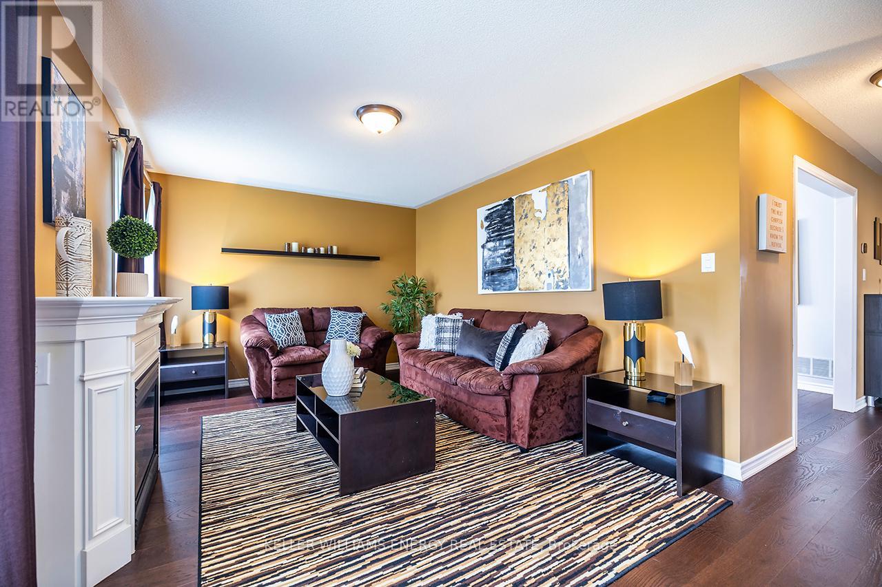 49 HARKNESS DRIVE - 14