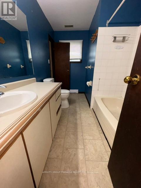 178 COLBORNE STREET W - 27