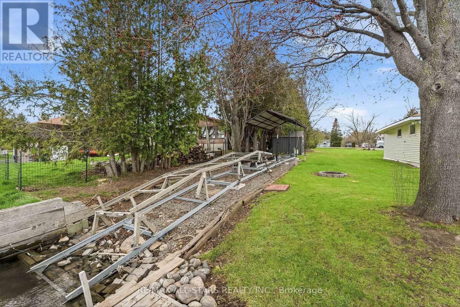 42 RIVERSIDE DRIVE - 38
