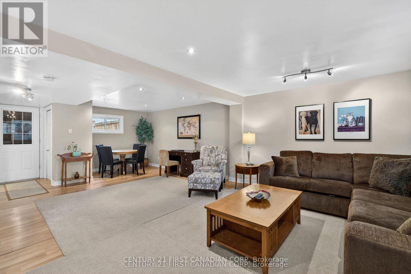 16 GUSTIN AVENUE - 22