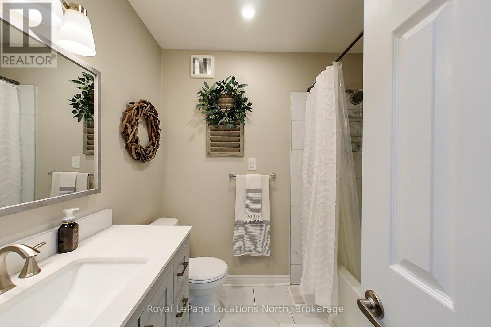 39 CENTENNIAL HEIGHTS COURT - 31