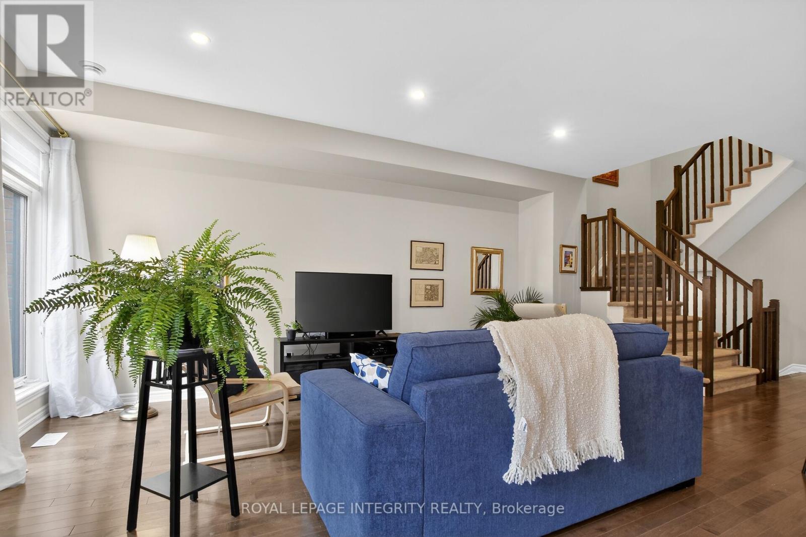 608 CHAPERAL PRIVATE - 19