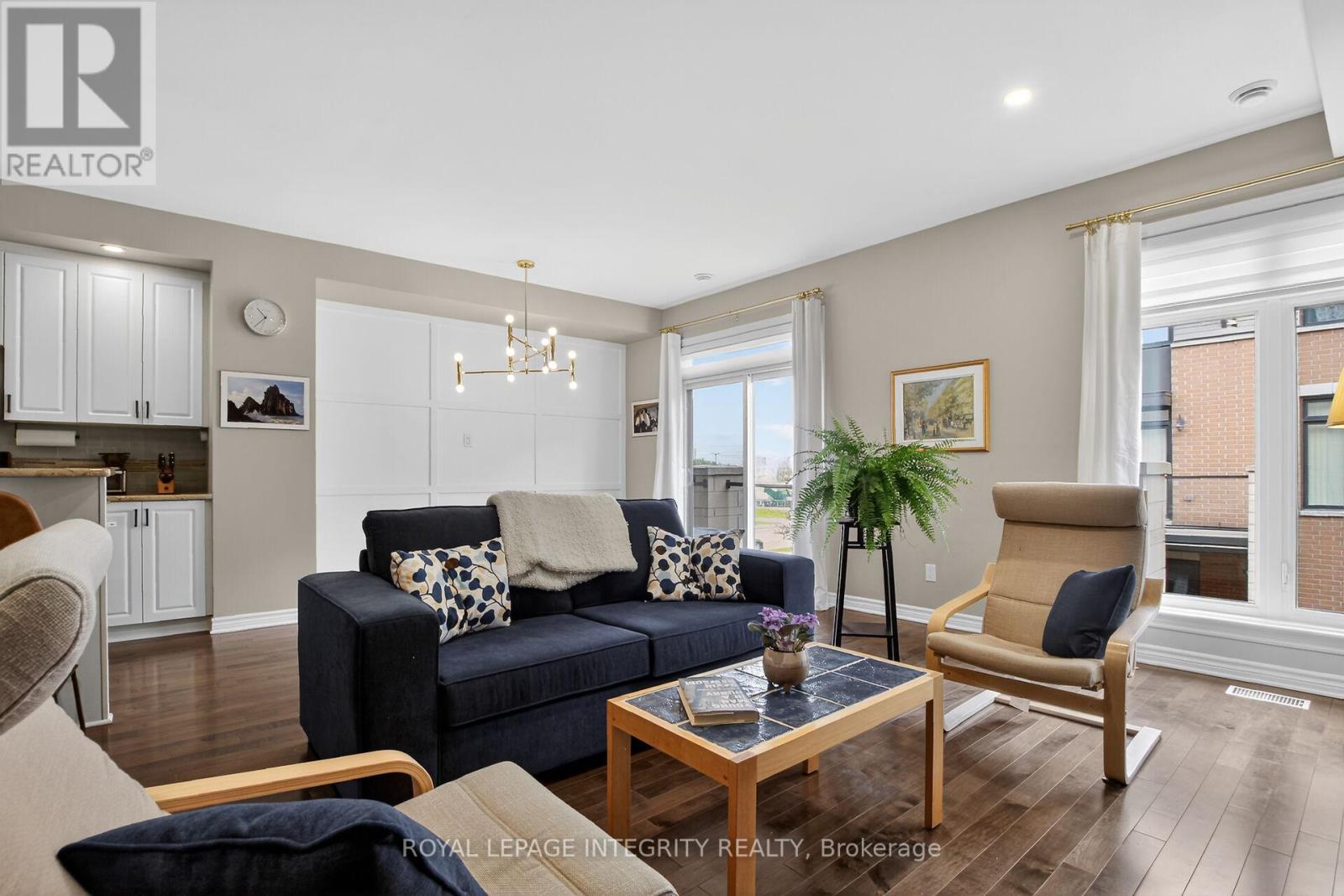 608 CHAPERAL PRIVATE - 21