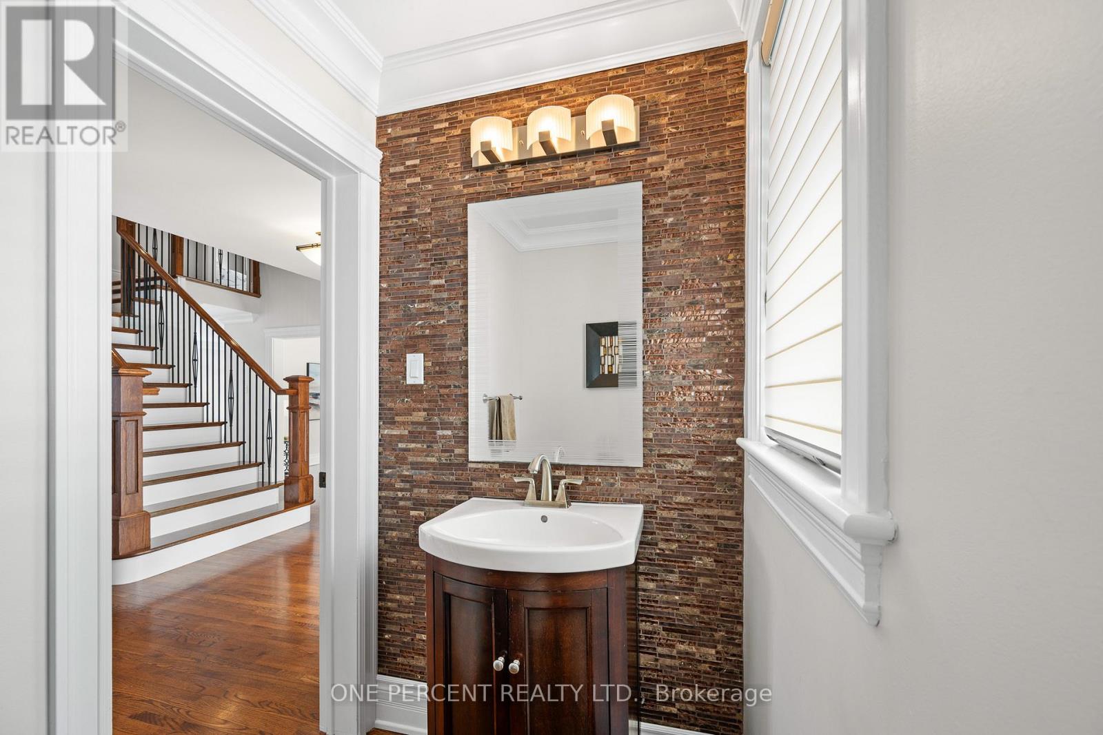 975 FIELDOWN STREET - 19