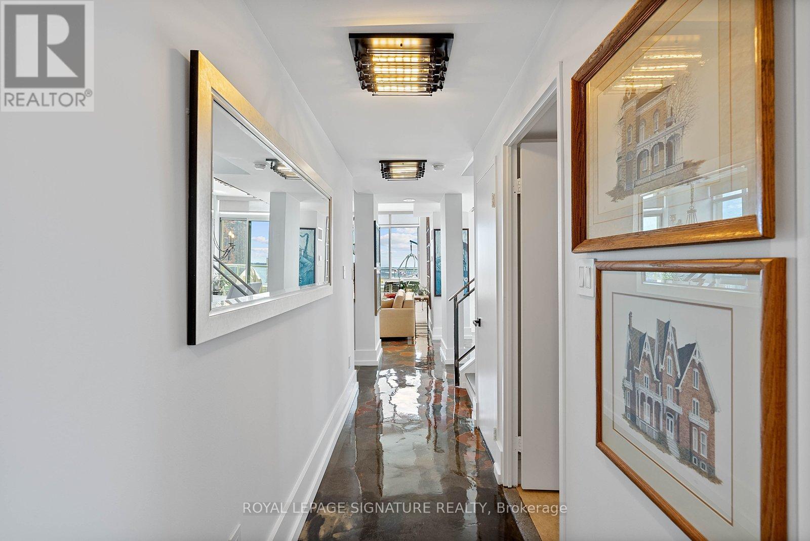 #PH13 70 MILL STREET - 3