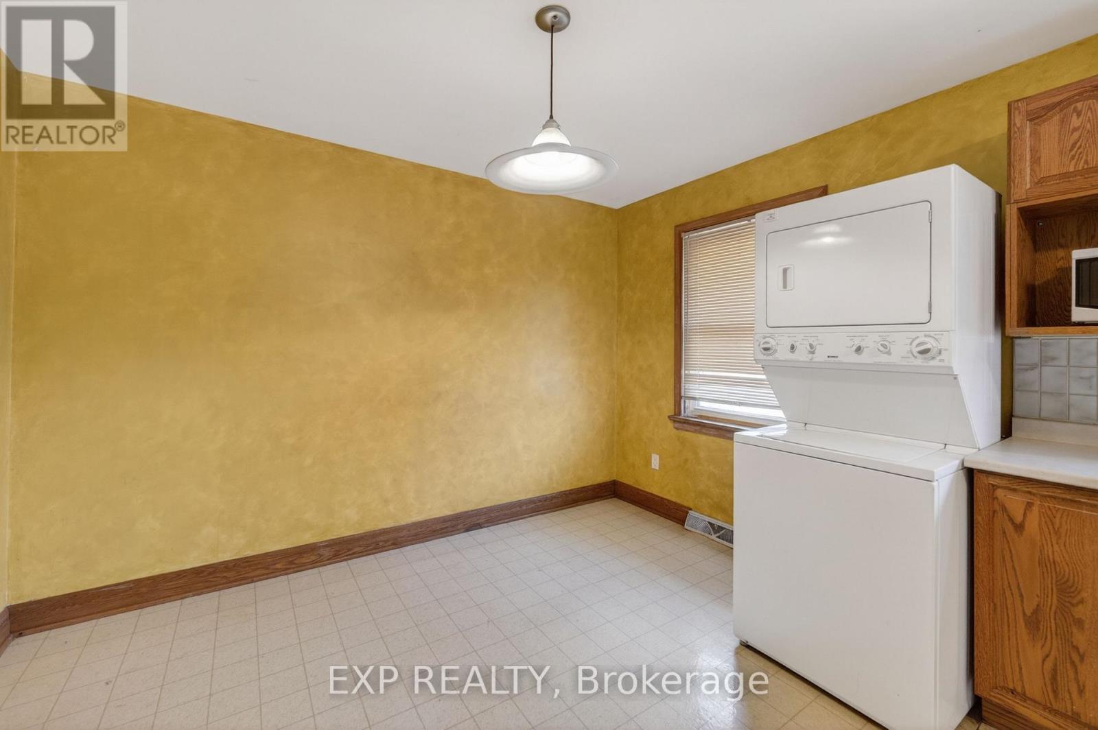 51 PARKDALE DRIVE - 15