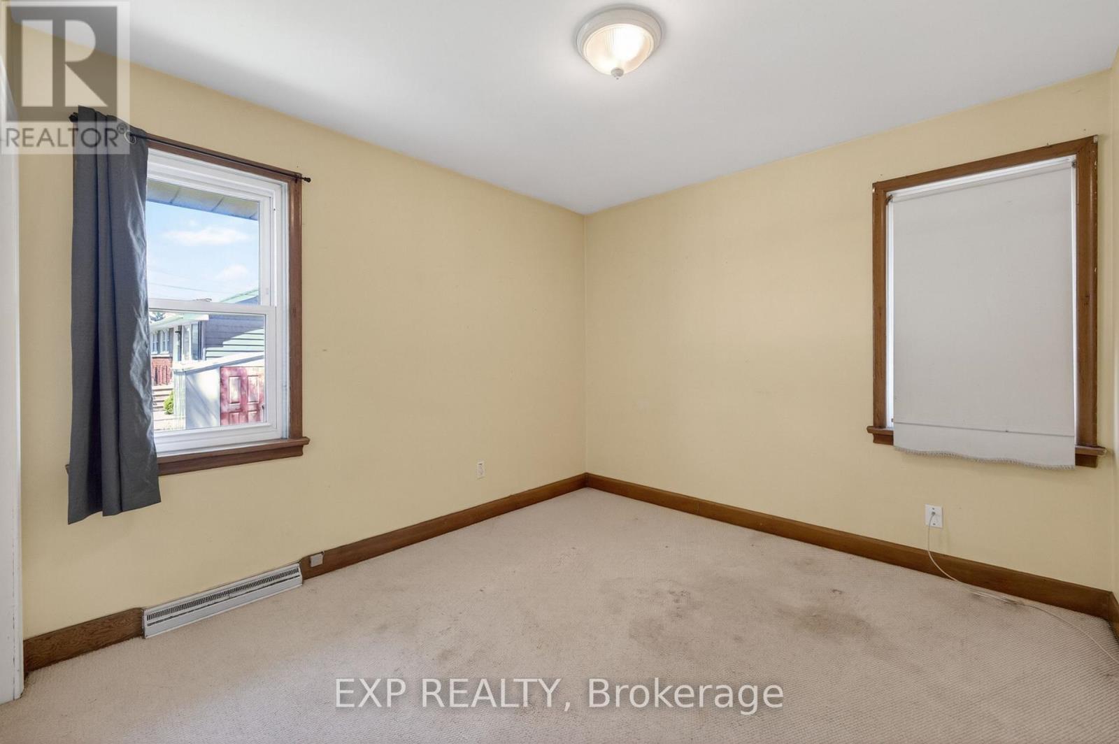 51 PARKDALE DRIVE - 22