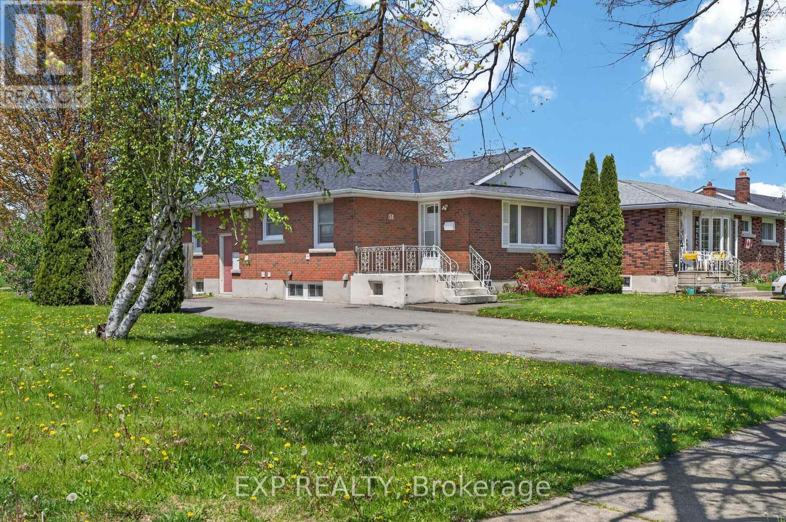 51 PARKDALE DRIVE - 42