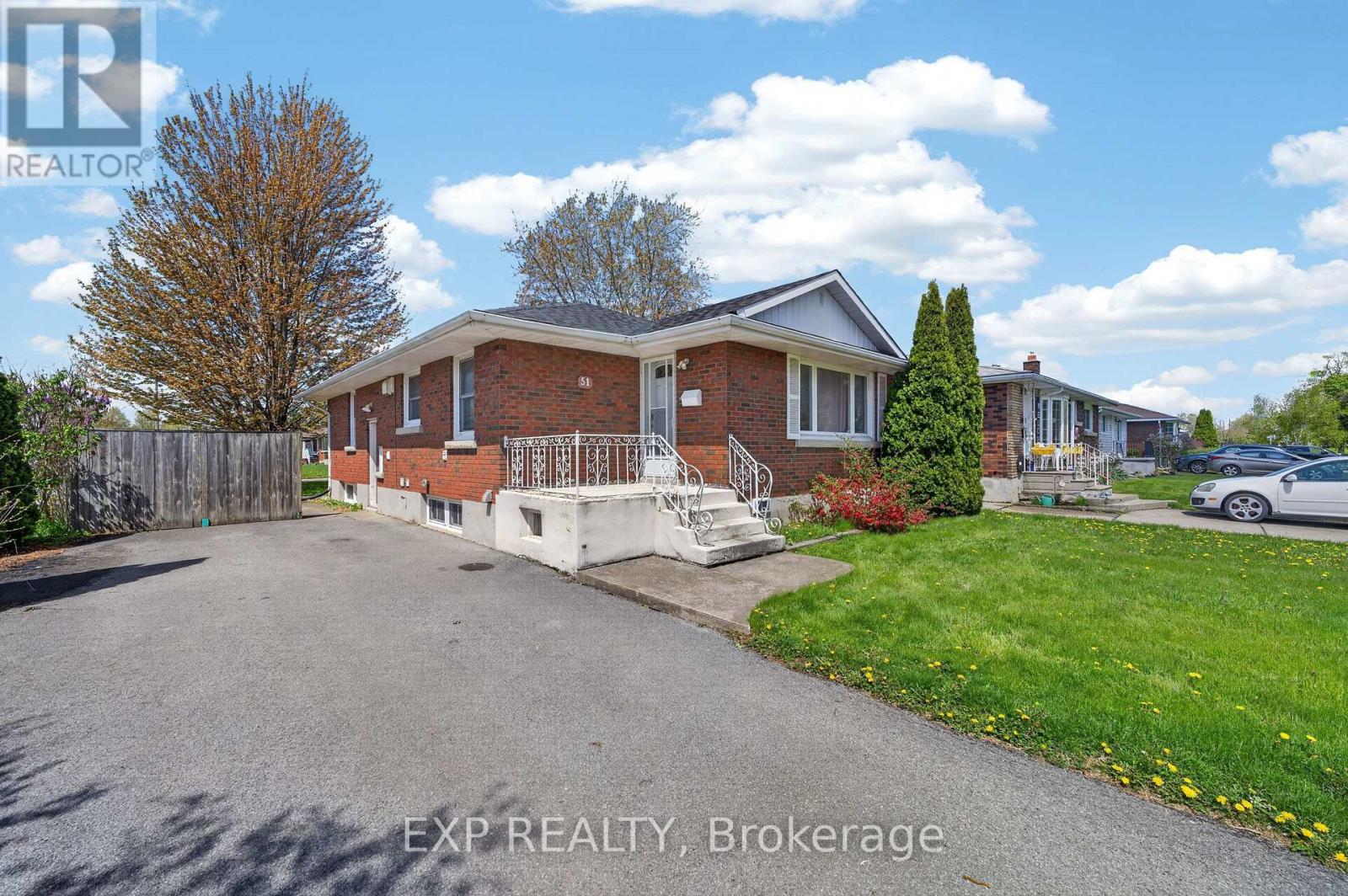 51 PARKDALE DRIVE - 6