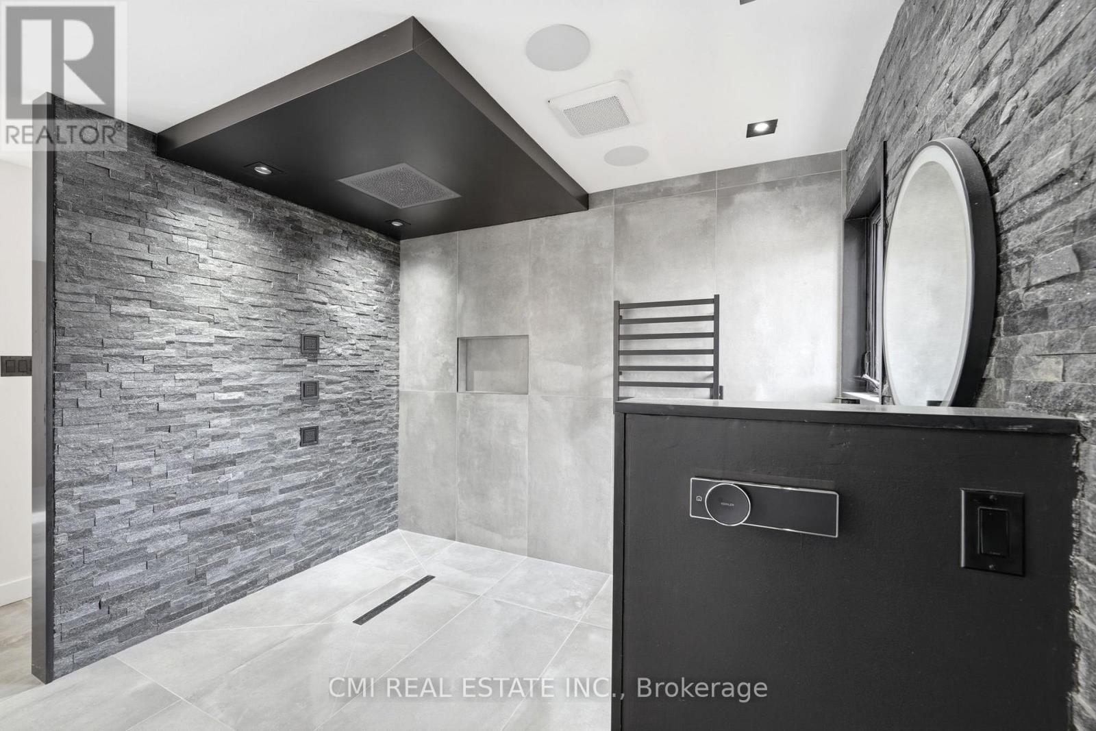 23 LOGSTONE CRESCENT - 19