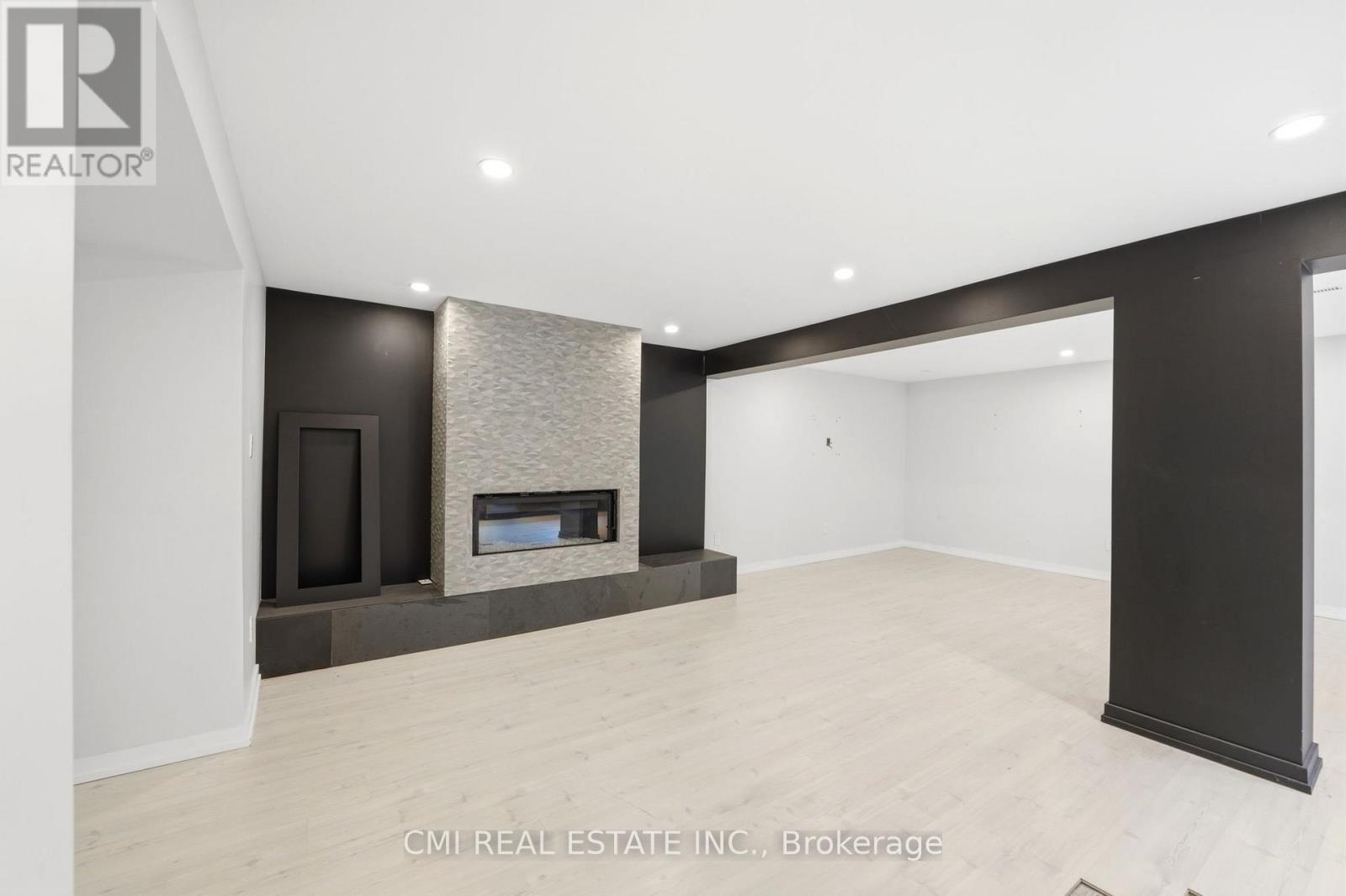 23 LOGSTONE CRESCENT - 29