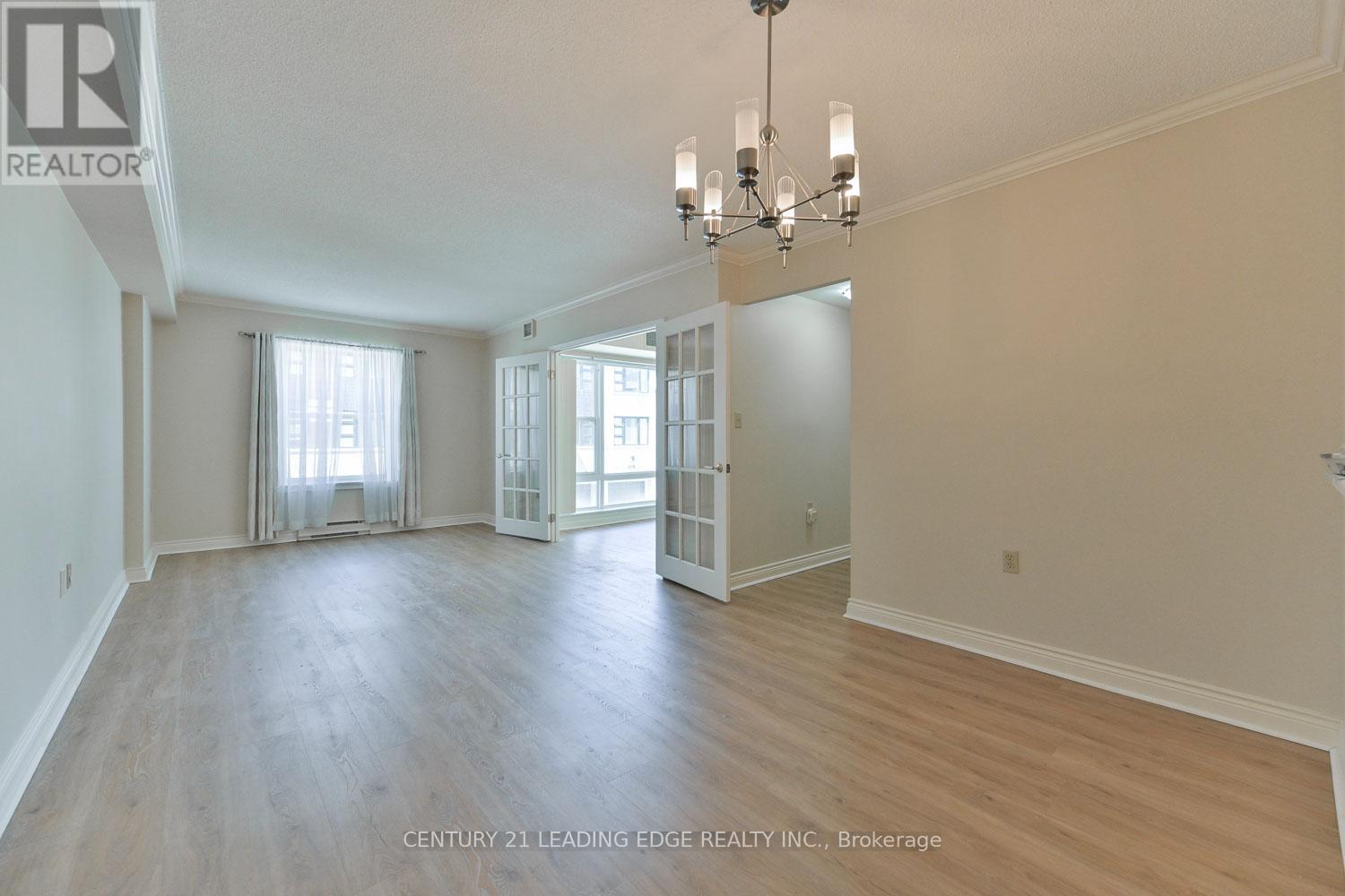 #214 100 ANNA RUSSELL WAY - 10