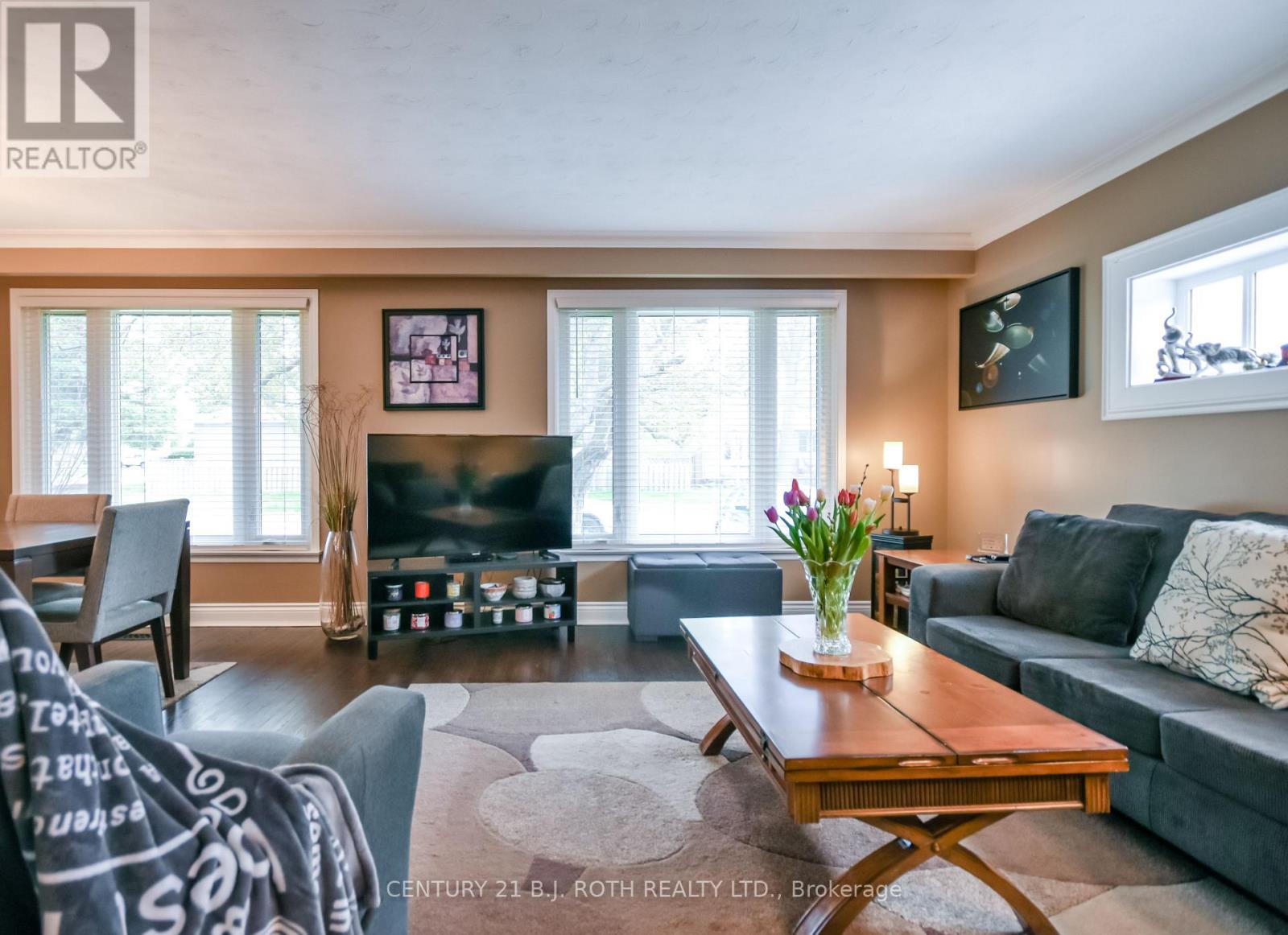 128 CHERRYWOOD DRIVE - 9