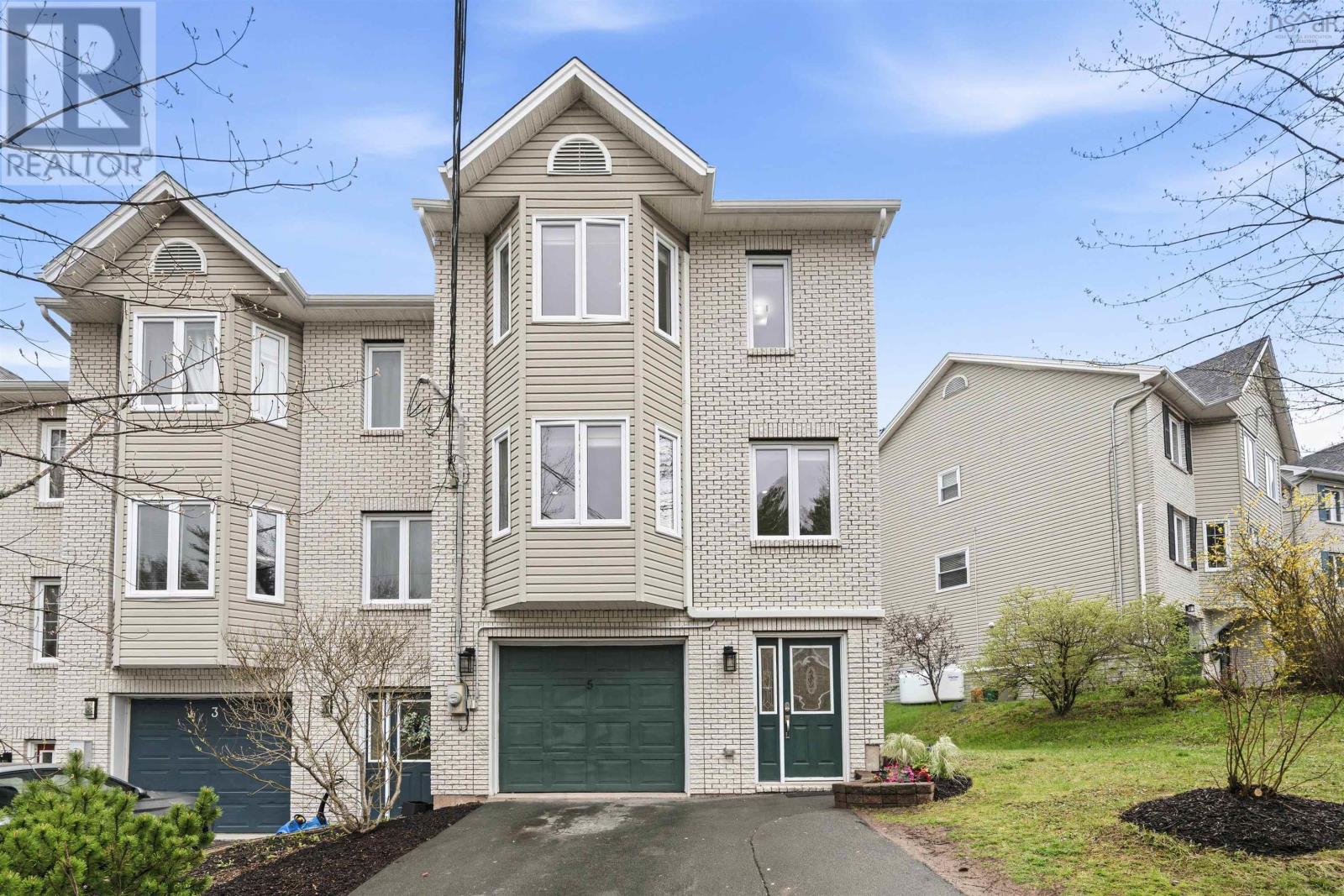 Property photo of 5 Azita