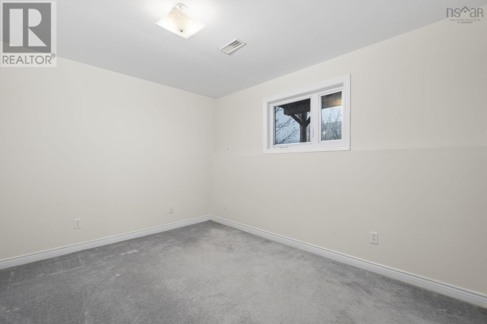 Property 27 of 49 of 78 Brookfield Ave