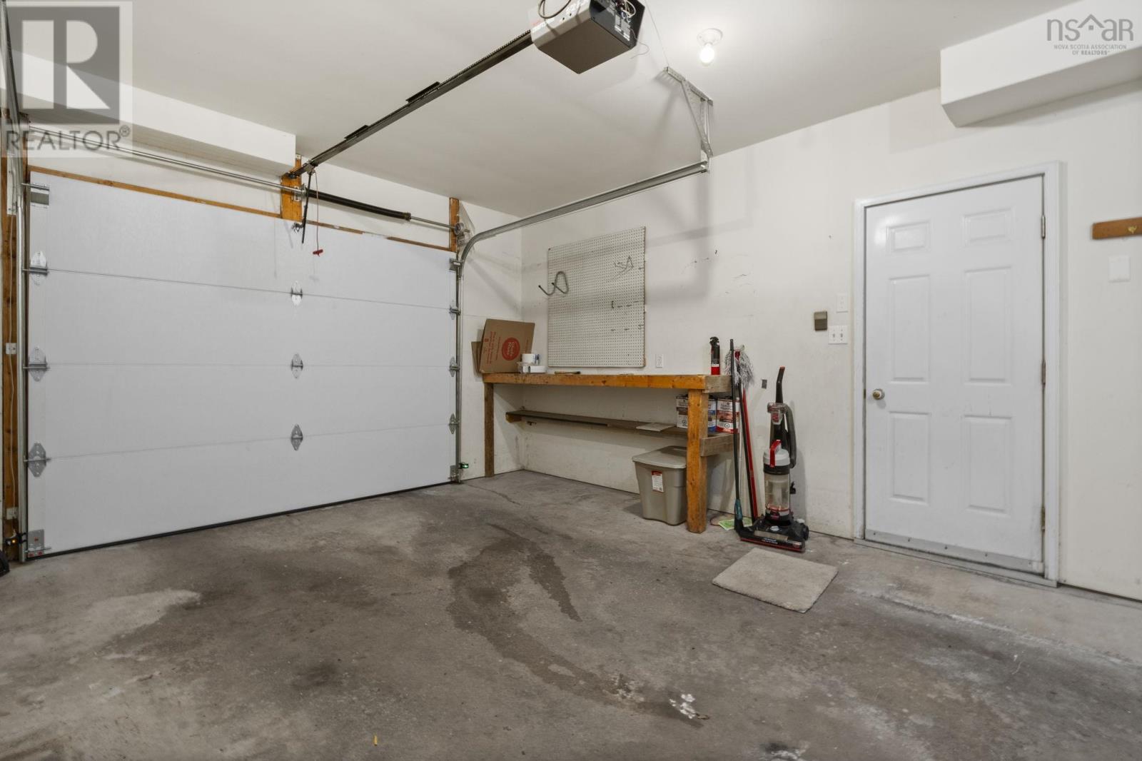 Property 36 of 49 of 78 Brookfield Ave