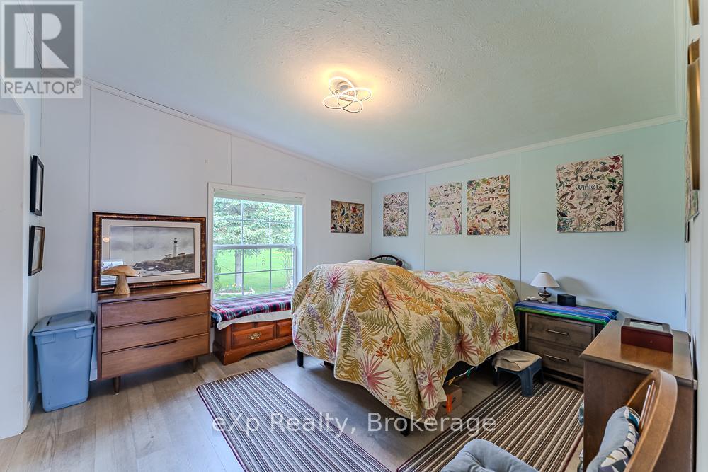 114 ROSEWOOD DRIVE - 25