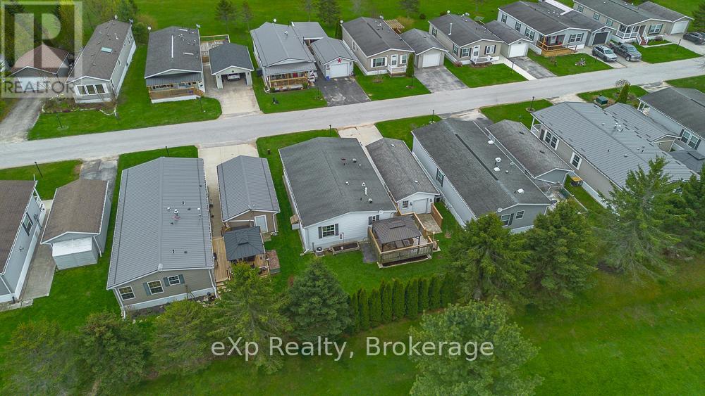 114 ROSEWOOD DRIVE - 37