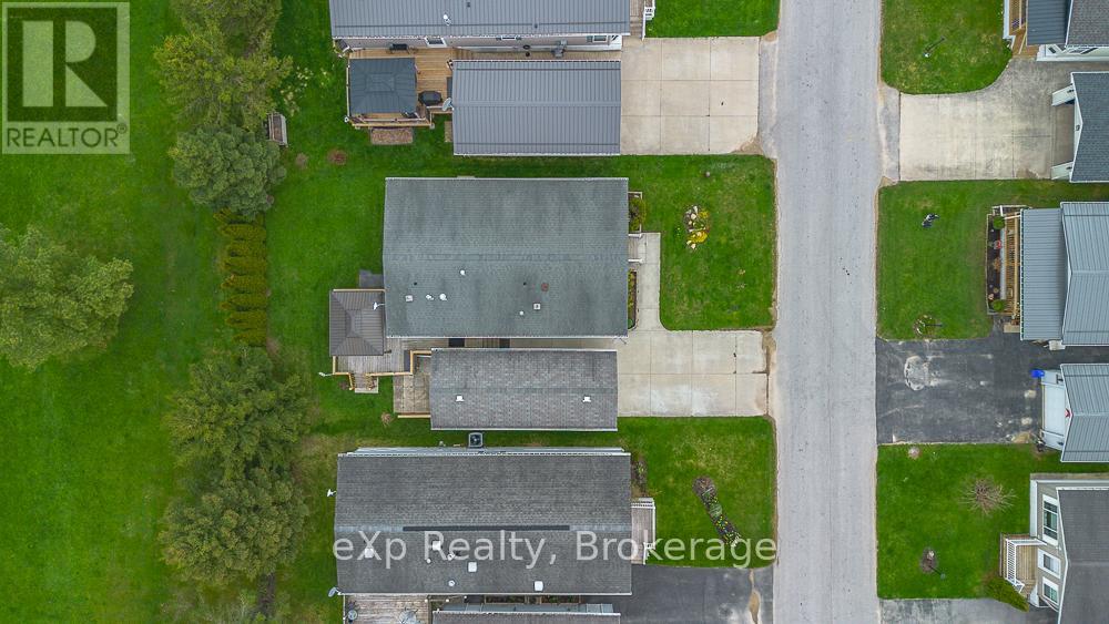 114 ROSEWOOD DRIVE - 28