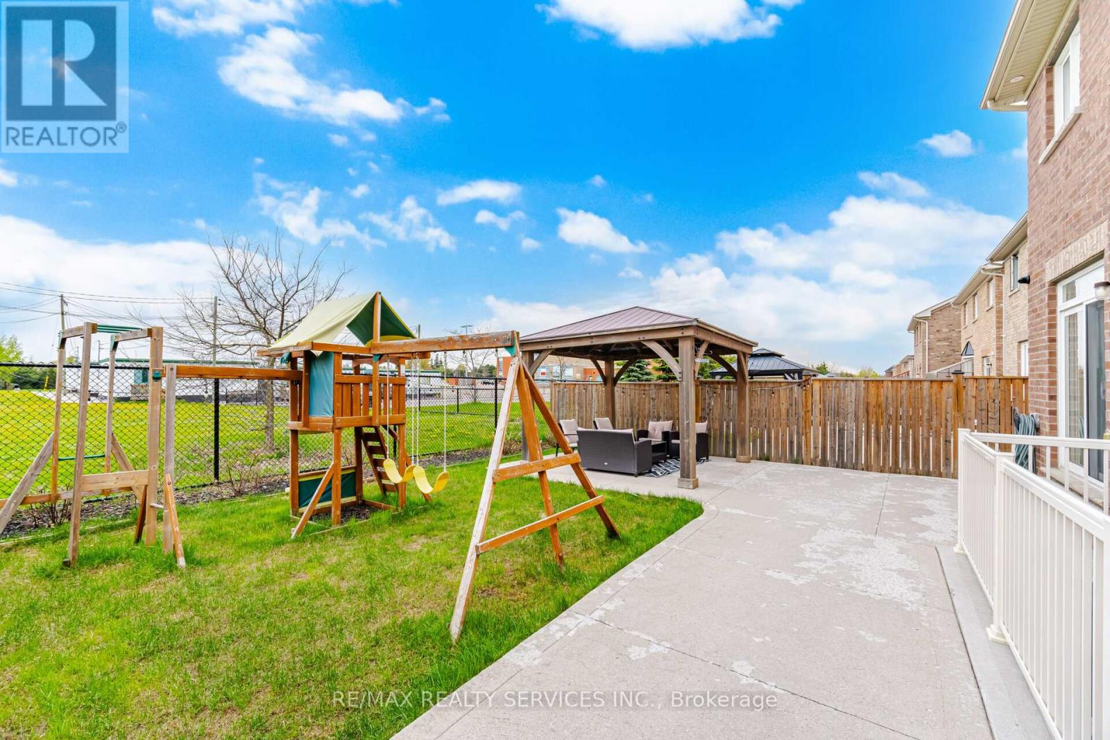 152 NEWHOUSE BOULEVARD - 43
