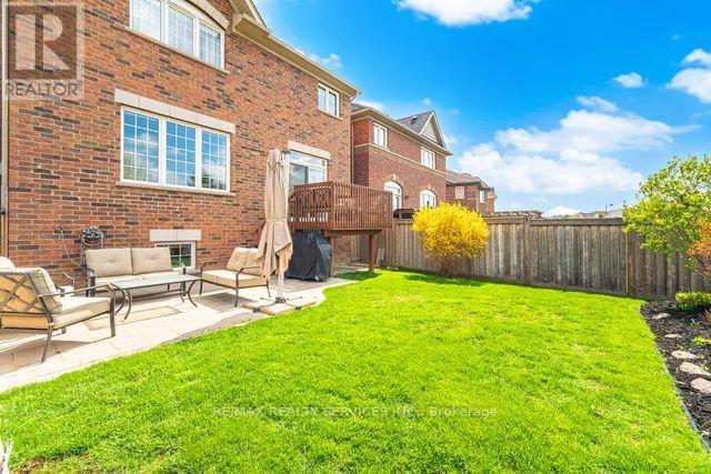 8 KEARNY AVENUE - 44
