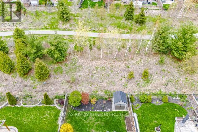 8 KEARNY AVENUE - 48