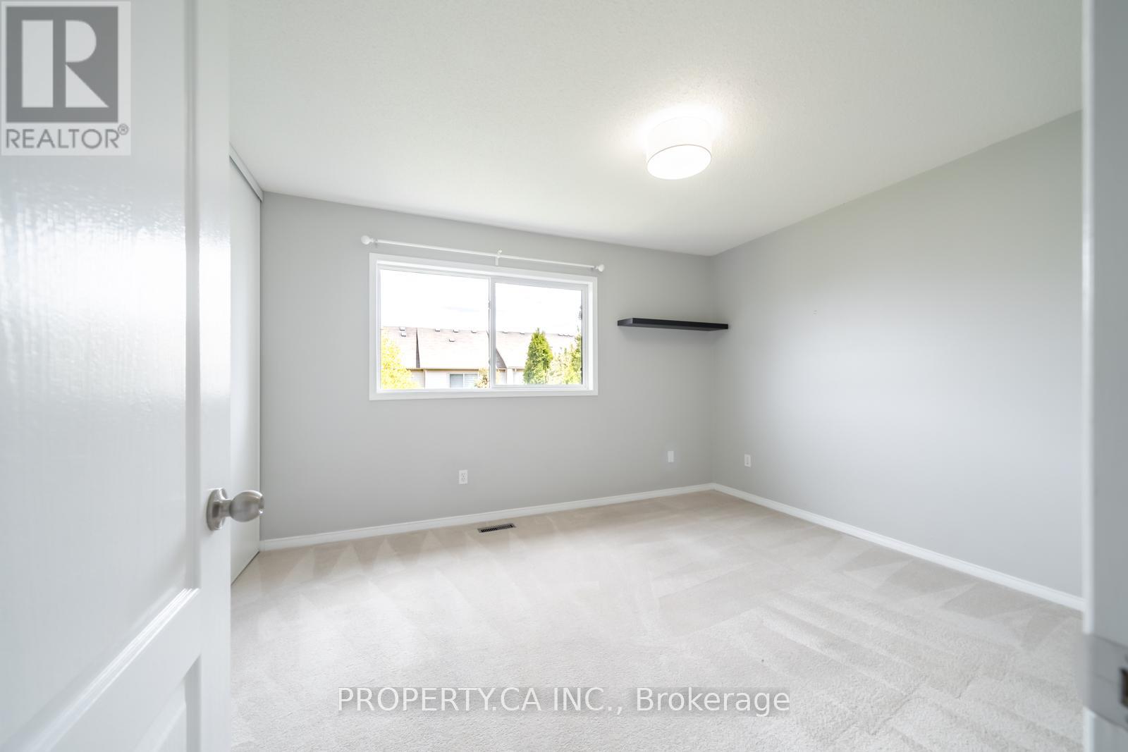 #111 5030 HEATHERLEIGH AVENUE - 29