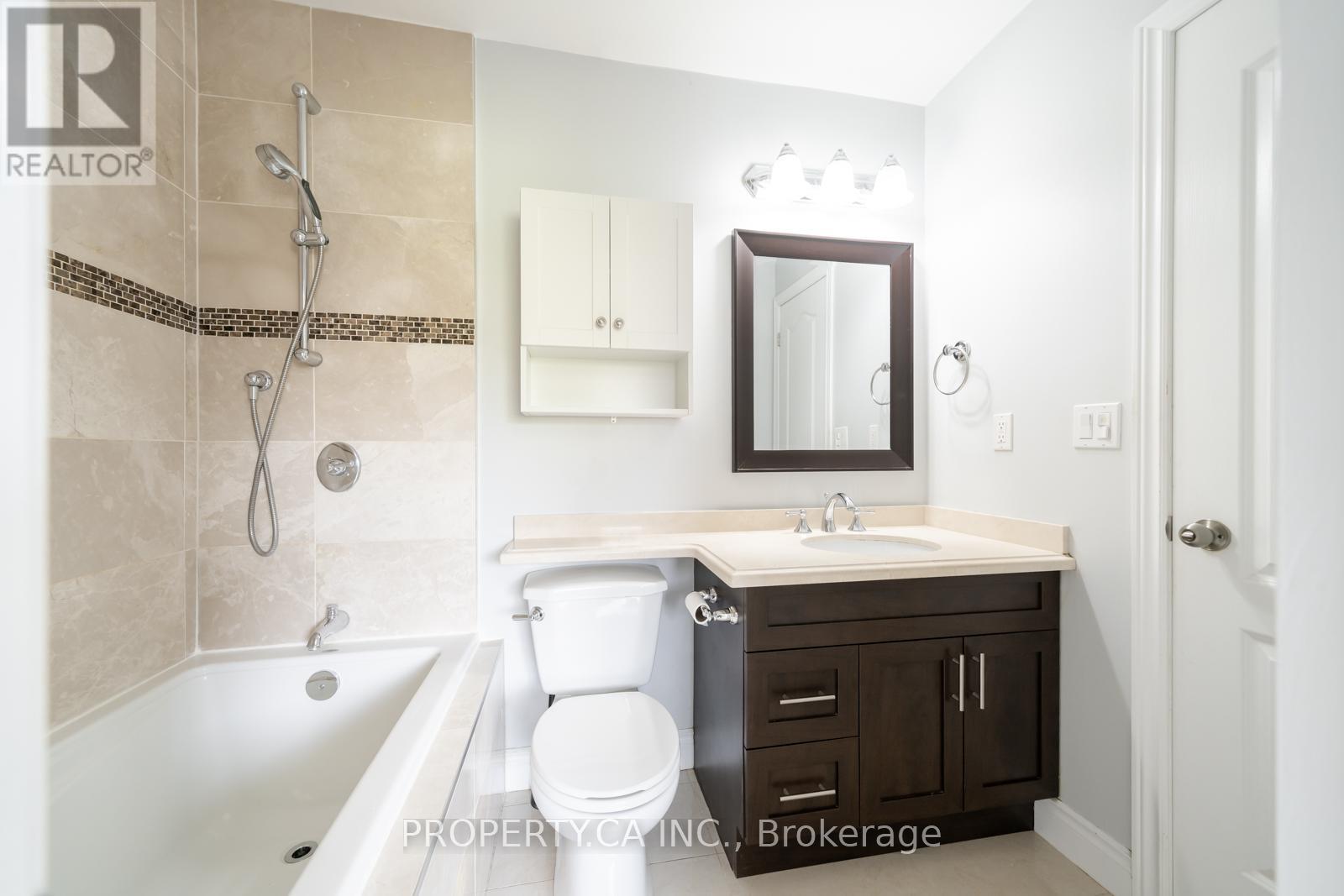 #111 5030 HEATHERLEIGH AVENUE - 32