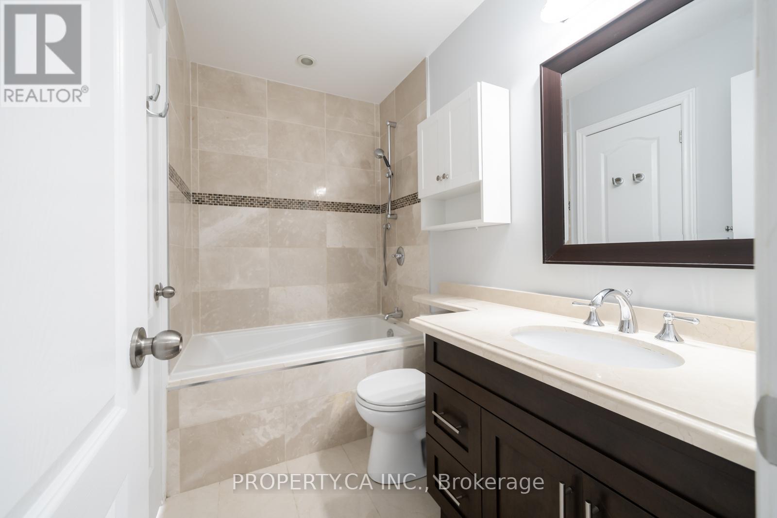 #111 5030 HEATHERLEIGH AVENUE - 33