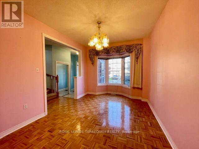 24 PERGOLA WAY - 10