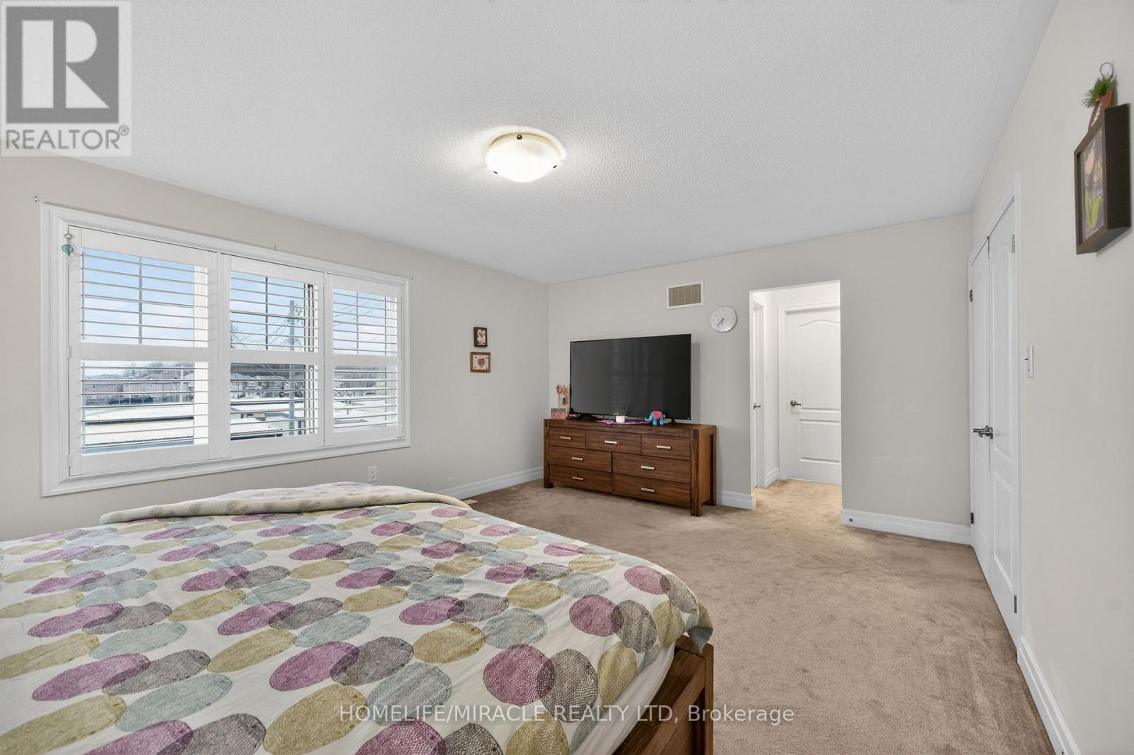 32 AGRICOLA ROAD - 36