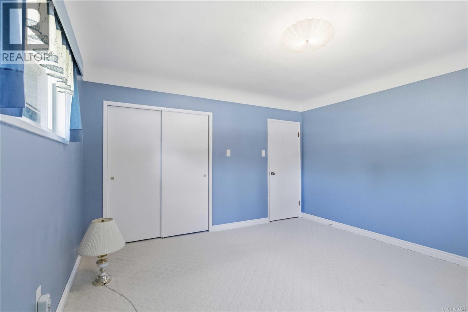 569 Ridley Dr, Colwood
