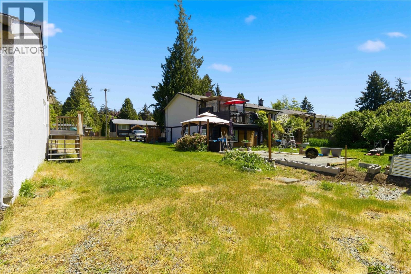 569 Ridley Dr - 35