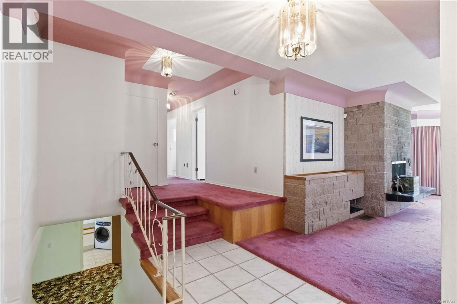 569 Ridley Dr, Colwood