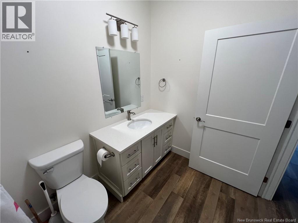 #206 54 Hampton Road - 21