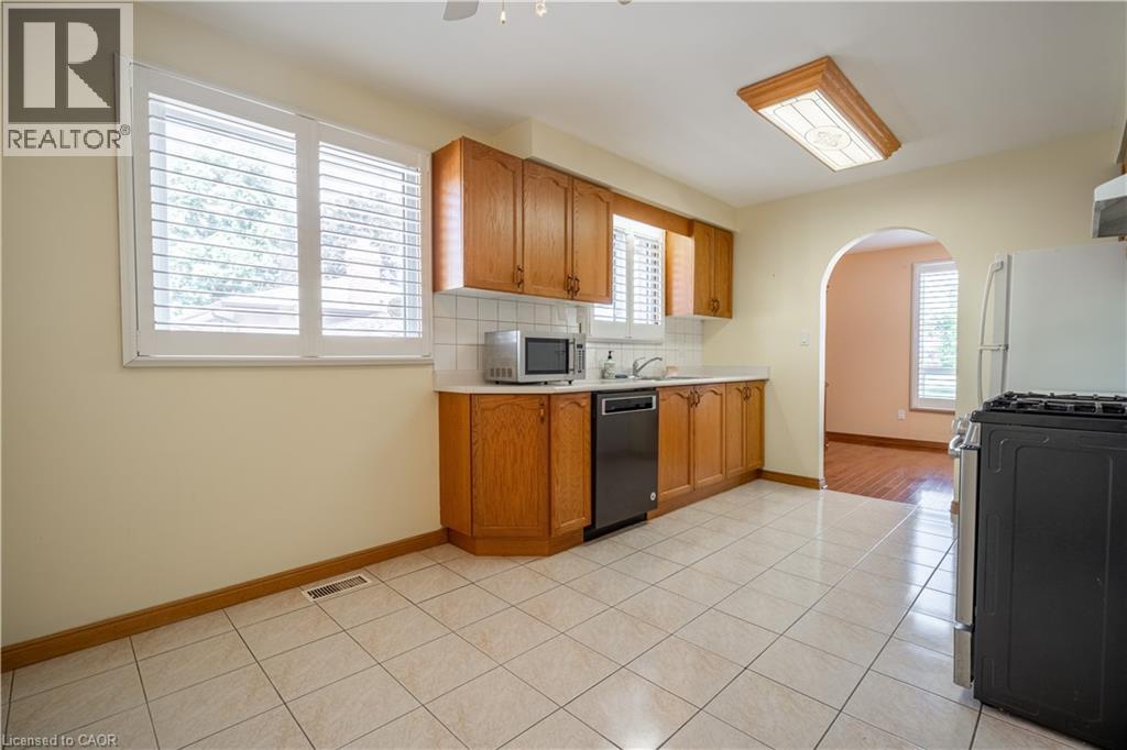 174 VITTORITO Avenue, Hamilton, Ontario, L8E3Z1 — Photo 8