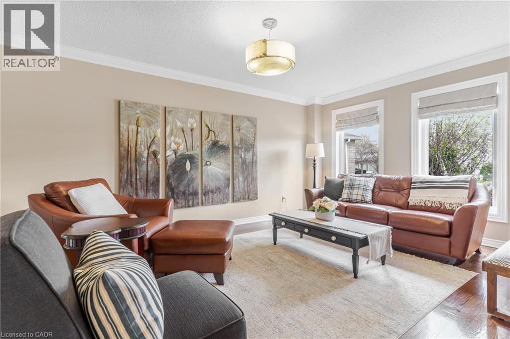 667 BURNETT Avenue - 19