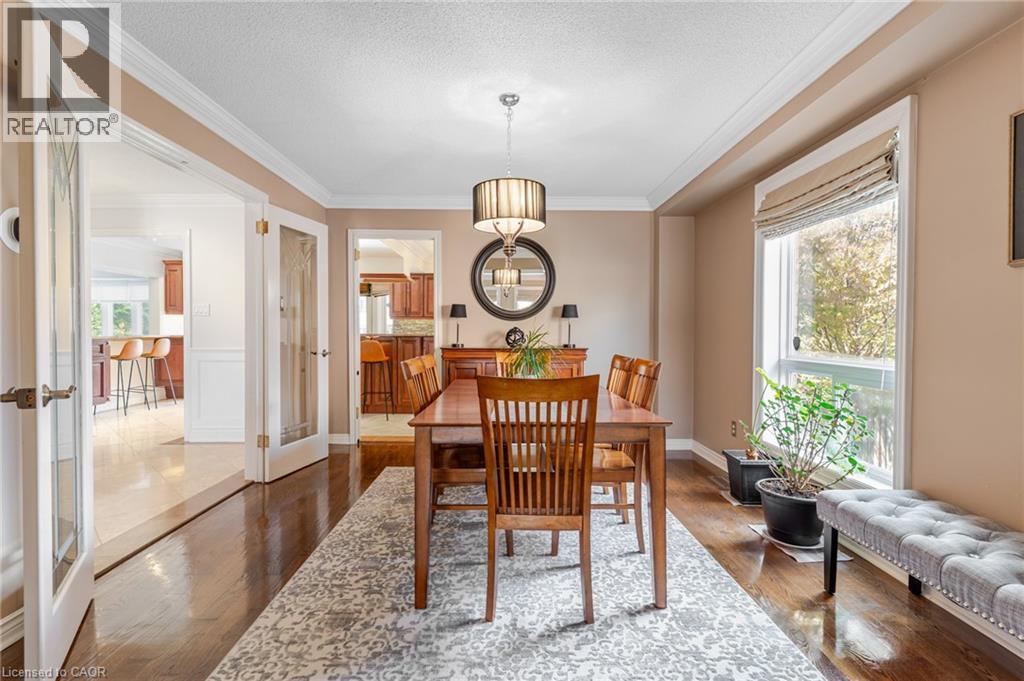 667 BURNETT Avenue - 21